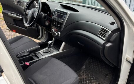 Subaru Forester, 2011 год, 900 000 рублей, 8 фотография