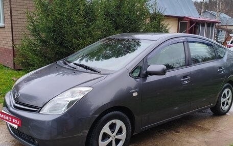 Toyota Prius, 2009 год, 750 000 рублей, 8 фотография