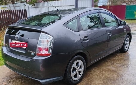 Toyota Prius, 2009 год, 750 000 рублей, 4 фотография