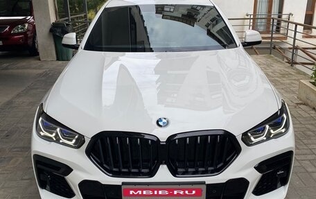 BMW X6, 2022 год, 8 800 000 рублей, 10 фотография