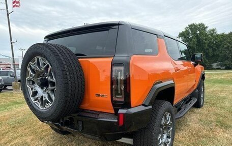 GMC Hummer EV, 2024 год, 22 825 000 рублей, 13 фотография