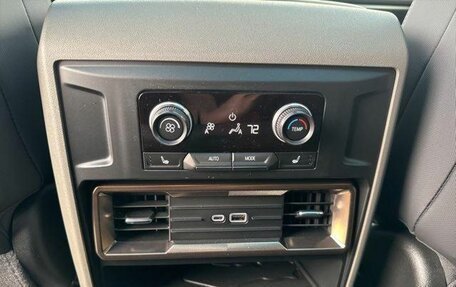 GMC Hummer EV, 2024 год, 22 825 000 рублей, 23 фотография