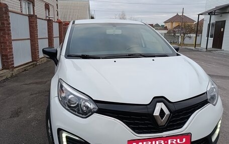 Renault Kaptur I рестайлинг, 2019 год, 1 180 000 рублей, 2 фотография
