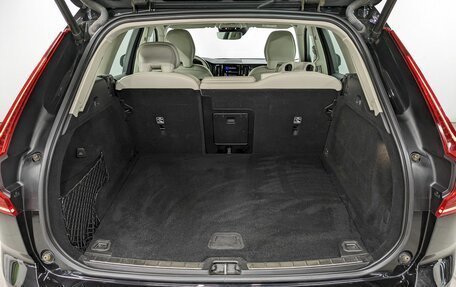 Volvo XC60 II, 2020 год, 4 090 000 рублей, 10 фотография