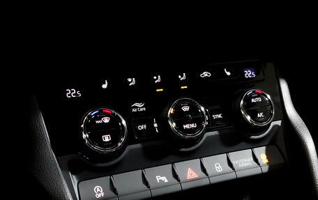 Skoda Karoq I, 2021 год, 2 490 000 рублей, 26 фотография