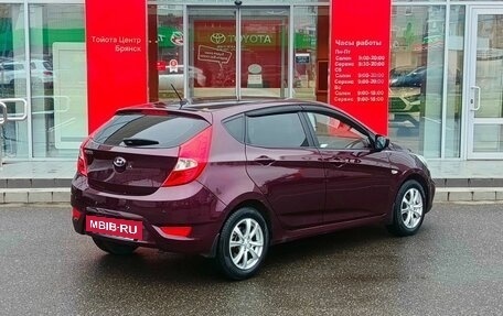 Hyundai Solaris II рестайлинг, 2011 год, 770 000 рублей, 5 фотография