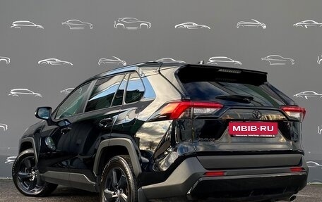 Toyota RAV4, 2021 год, 3 650 900 рублей, 3 фотография