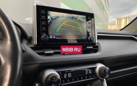 Toyota RAV4, 2021 год, 3 650 900 рублей, 23 фотография