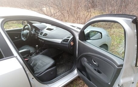 Renault Fluence I, 2013 год, 850 000 рублей, 8 фотография