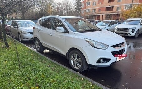 Hyundai ix35 I рестайлинг, 2012 год, 945 000 рублей, 2 фотография