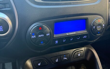 Hyundai ix35 I рестайлинг, 2012 год, 945 000 рублей, 13 фотография