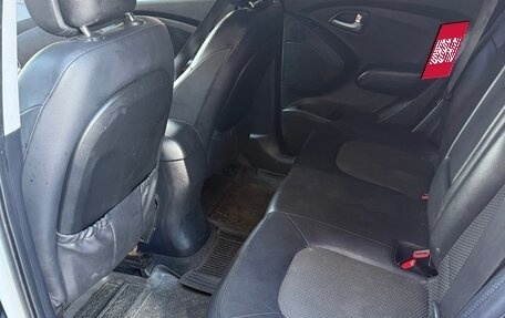 Hyundai ix35 I рестайлинг, 2012 год, 945 000 рублей, 15 фотография