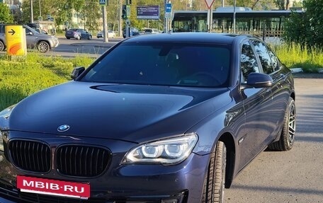 BMW 7 серия, 2012 год, 1 860 000 рублей, 6 фотография
