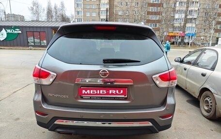 Nissan Pathfinder, 2016 год, 2 120 000 рублей, 7 фотография
