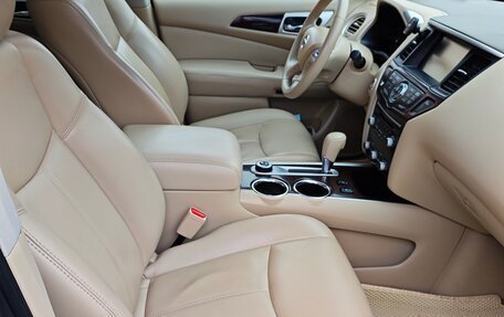 Nissan Pathfinder, 2016 год, 2 120 000 рублей, 19 фотография