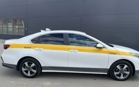 KIA Cerato IV, 2021 год, 1 900 000 рублей, 3 фотография