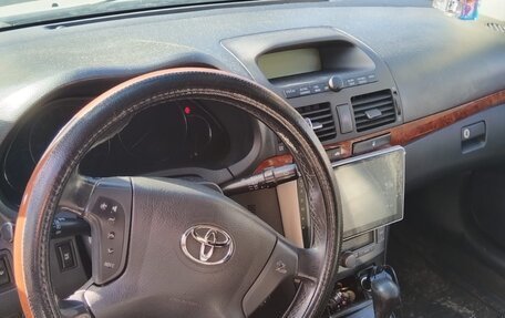 Toyota Avensis III рестайлинг, 2004 год, 600 000 рублей, 4 фотография