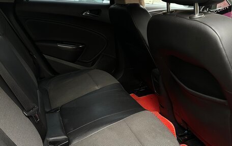 Opel Astra J, 2011 год, 610 000 рублей, 10 фотография