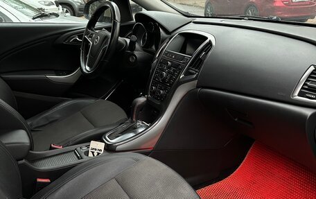 Opel Astra J, 2011 год, 610 000 рублей, 17 фотография