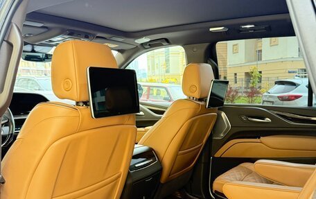 Cadillac Escalade V, 2022 год, 11 500 000 рублей, 6 фотография