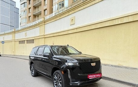 Cadillac Escalade V, 2022 год, 11 500 000 рублей, 4 фотография