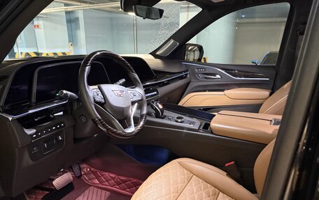 Cadillac Escalade V, 2022 год, 11 500 000 рублей, 16 фотография