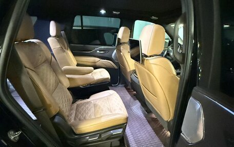 Cadillac Escalade V, 2022 год, 11 500 000 рублей, 25 фотография