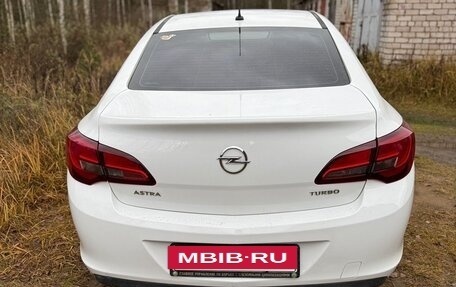 Opel Astra J, 2014 год, 850 000 рублей, 14 фотография
