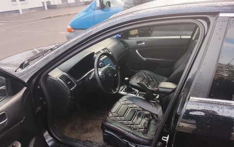 Honda Accord VII рестайлинг, 2004 год, 760 000 рублей, 8 фотография