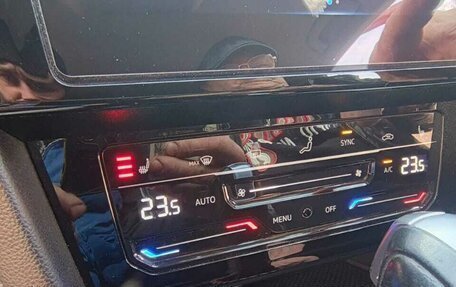 Volkswagen Passat B8 рестайлинг, 2021 год, 2 700 000 рублей, 15 фотография