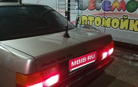 Audi 100, 1985 год, 300 000 рублей, 10 фотография