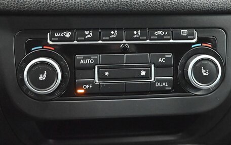 Volkswagen Tiguan I, 2011 год, 1 345 000 рублей, 12 фотография