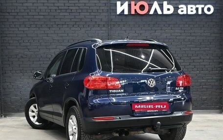 Volkswagen Tiguan I, 2011 год, 1 345 000 рублей, 4 фотография