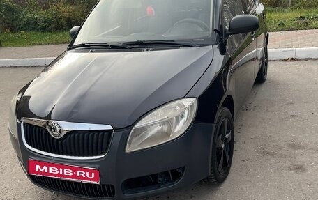 Skoda Fabia II, 2009 год, 320 000 рублей, 1 фотография