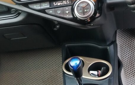 Toyota Aqua I, 2017 год, 1 270 000 рублей, 15 фотография