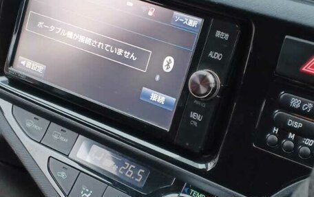 Toyota Aqua I, 2017 год, 1 270 000 рублей, 16 фотография