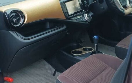 Toyota Aqua I, 2017 год, 1 270 000 рублей, 17 фотография