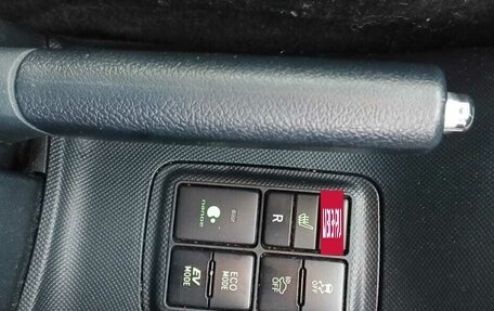 Toyota Aqua I, 2017 год, 1 270 000 рублей, 19 фотография