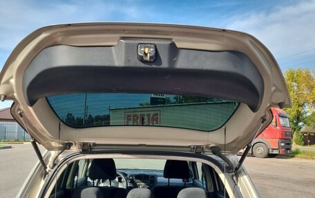 Nissan Tiida, 2010 год, 625 000 рублей, 8 фотография