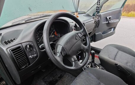 Volkswagen Polo III рестайлинг, 1998 год, 300 000 рублей, 11 фотография