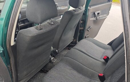 Volkswagen Polo III рестайлинг, 1998 год, 300 000 рублей, 10 фотография