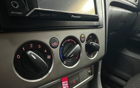 Ford Focus II рестайлинг, 2010 год, 470 000 рублей, 15 фотография