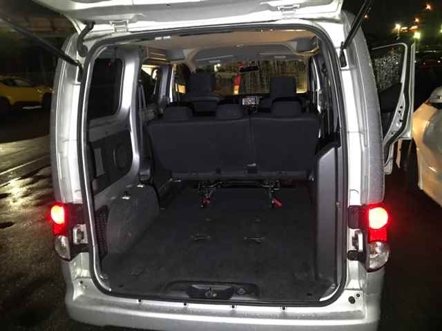 Nissan NV200, 2010 год, 1 327 000 рублей, 10 фотография