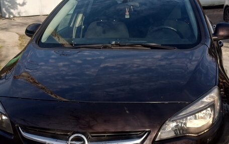 Opel Astra J, 2014 год, 875 000 рублей, 1 фотография