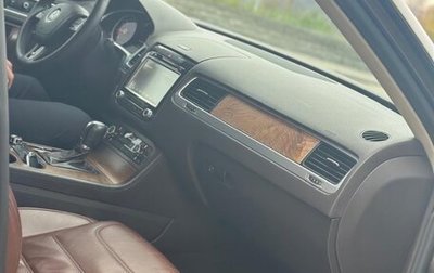 Volkswagen Touareg III, 2011 год, 2 550 000 рублей, 1 фотография