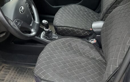 KIA Rio III рестайлинг, 2015 год, 810 000 рублей, 6 фотография