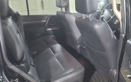 Mitsubishi Pajero IV, 2014 год, 2 550 000 рублей, 4 фотография