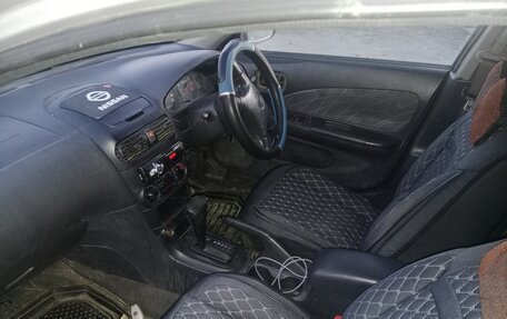 Nissan Wingroad III, 2000 год, 90 000 рублей, 5 фотография