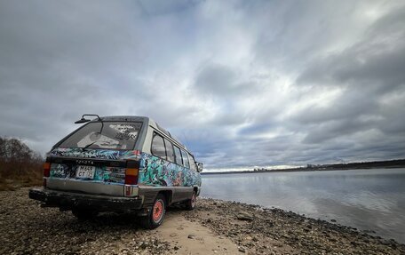 Toyota MasterAce Surf, 1989 год, 420 000 рублей, 5 фотография