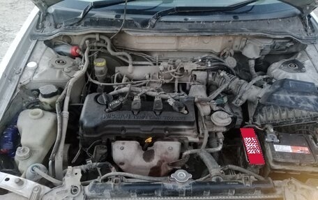 Nissan Wingroad III, 2000 год, 90 000 рублей, 8 фотография